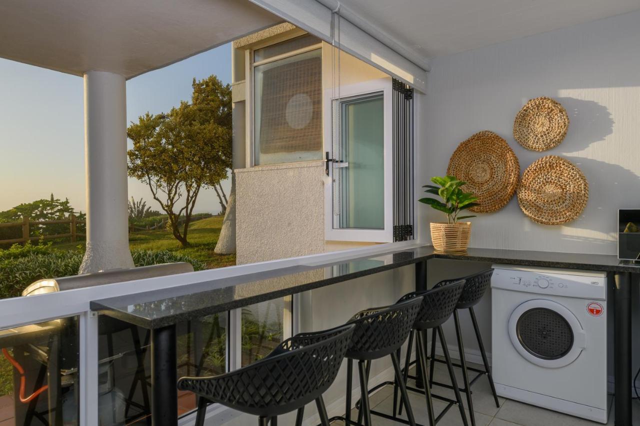 Chakas Cove Apartment Балито Екстериор снимка