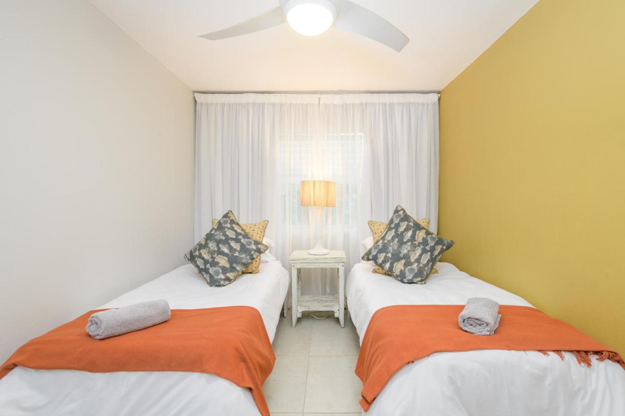 Chakas Cove Apartment Балито Екстериор снимка